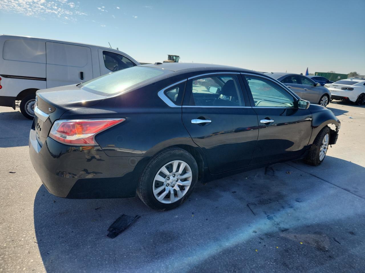 2015 Nissan Altima 2.5 - Image 3