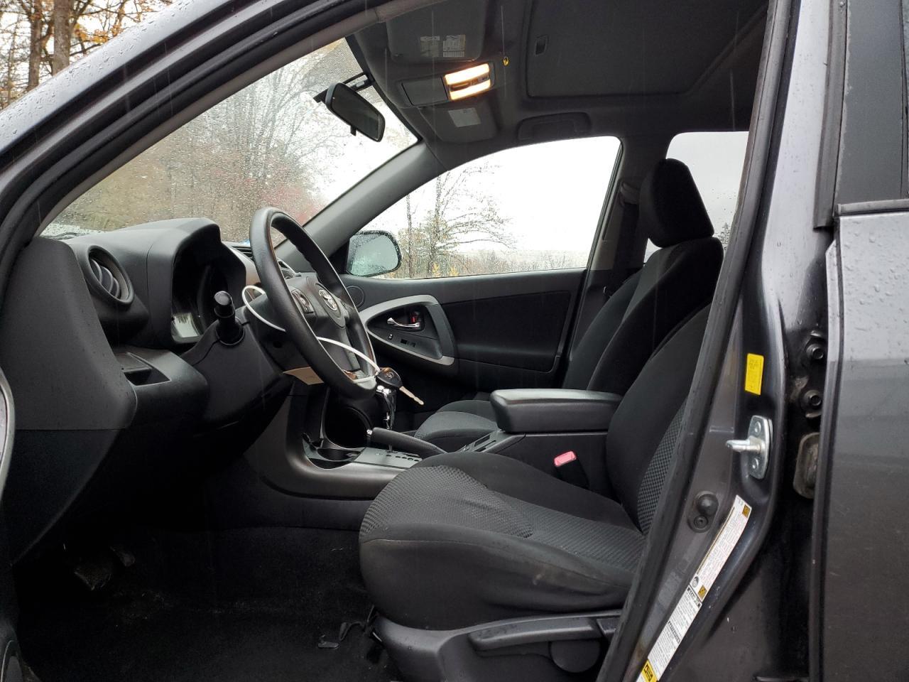 2011 Toyota Rav4 Sport - Image 7