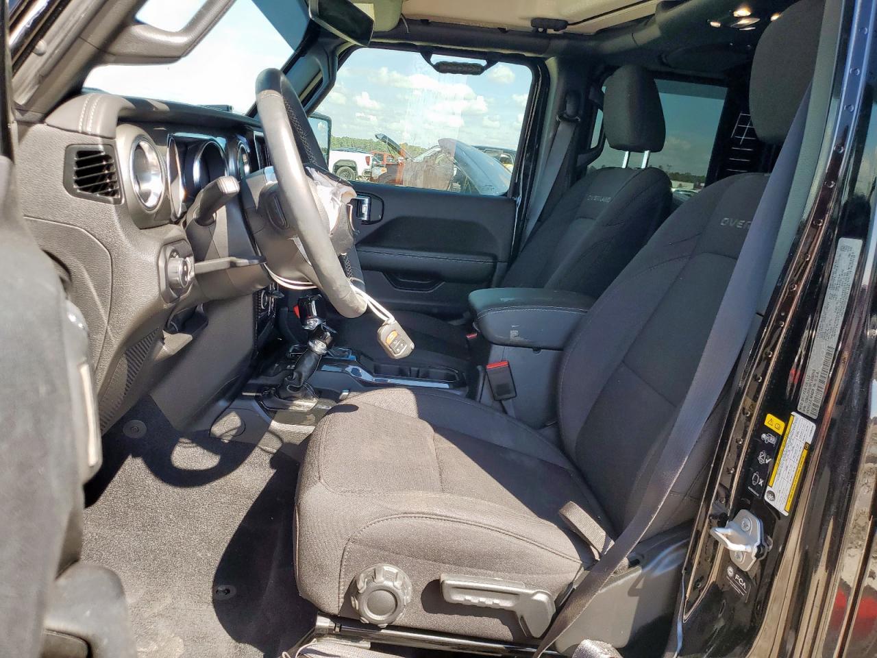 2023 Jeep Gladiator Overland - Image 7