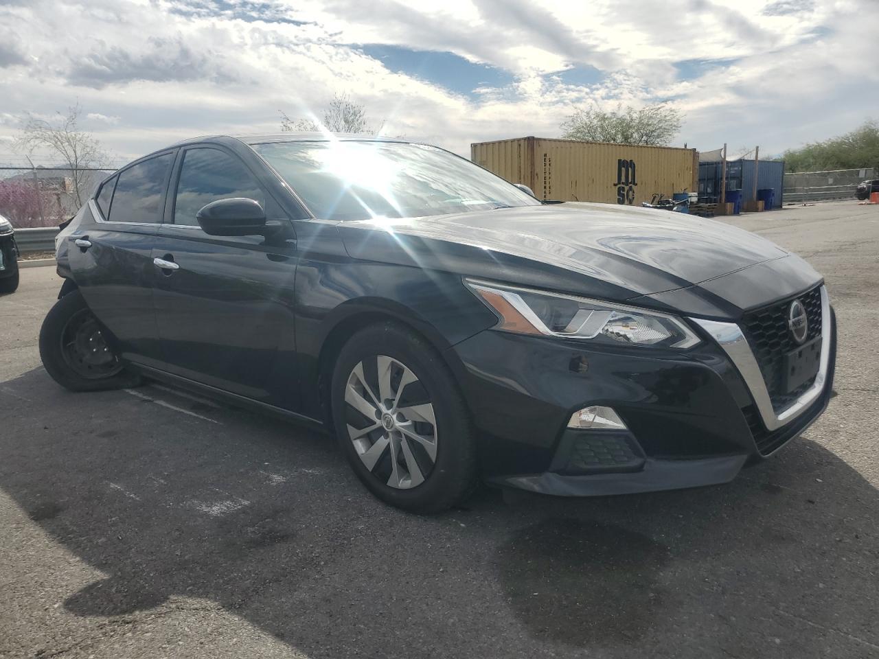 2019 Nissan Altima S - Image 4