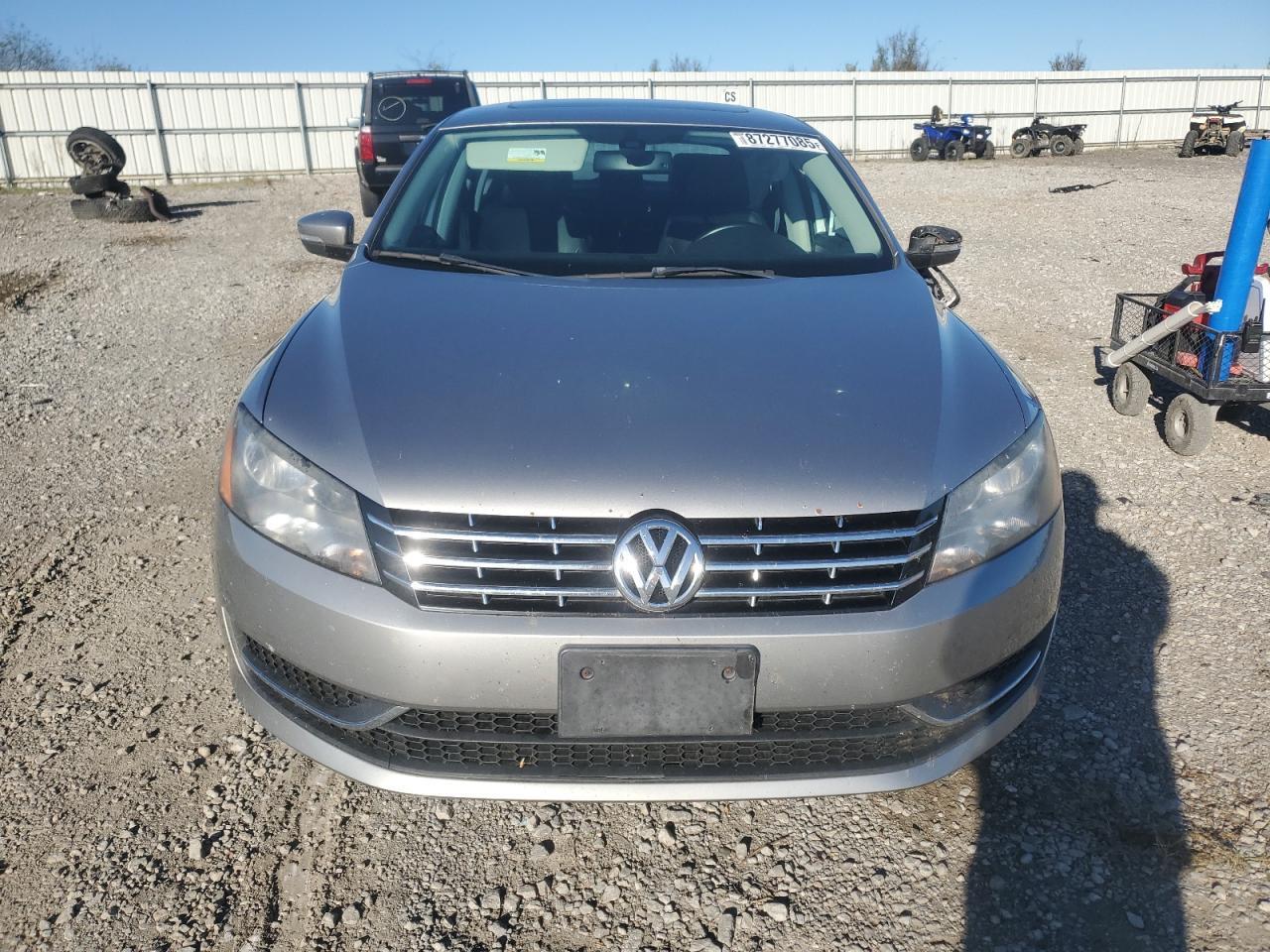 2014 Volkswagen Passat Se - Image 5