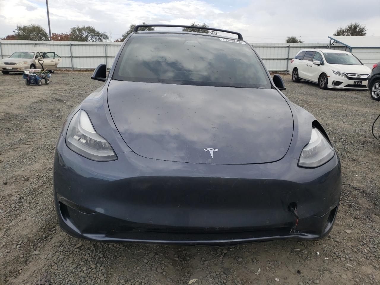 2022 Tesla Model Y - Image 5