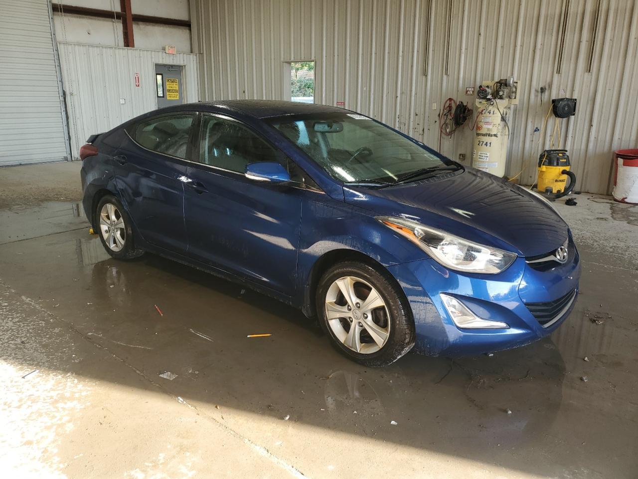 2016 Hyundai Elantra Se - Image 4