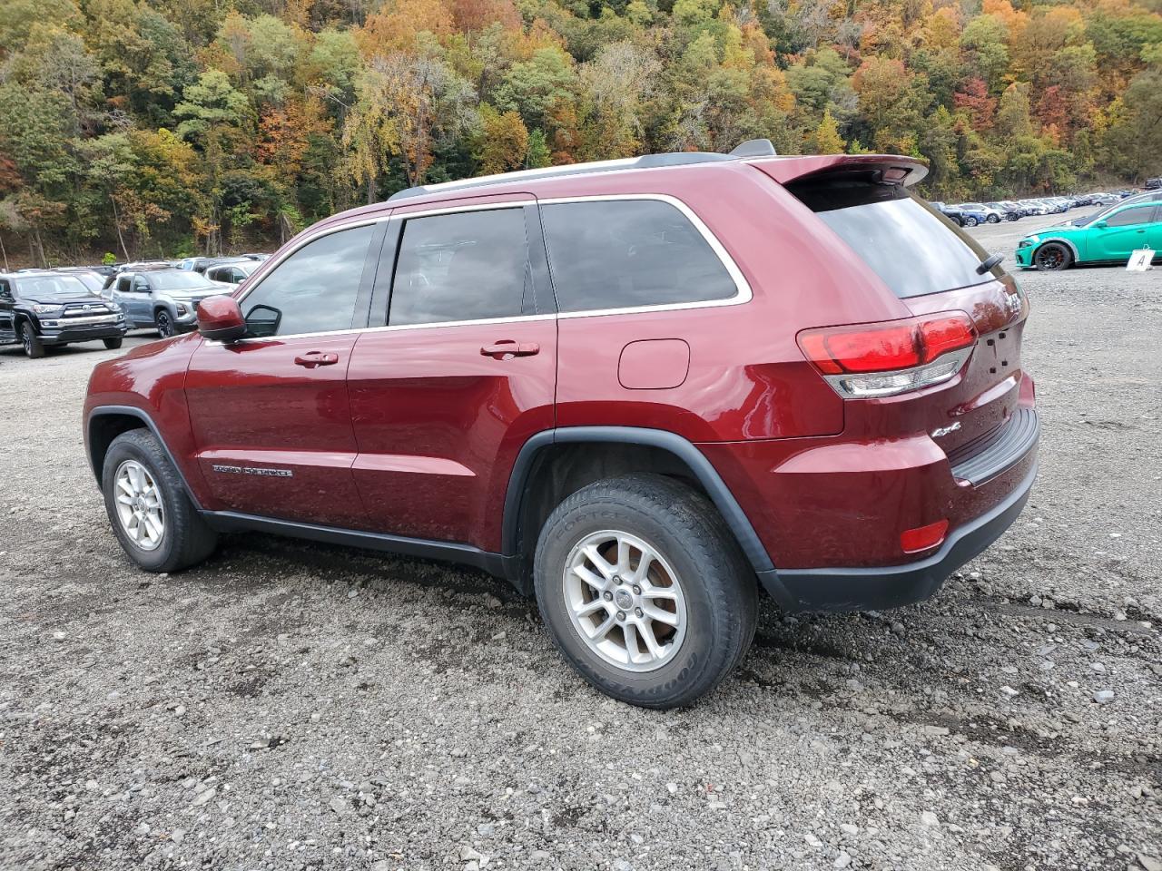 2020 Jeep Grand Cherokee Laredo - Image 2
