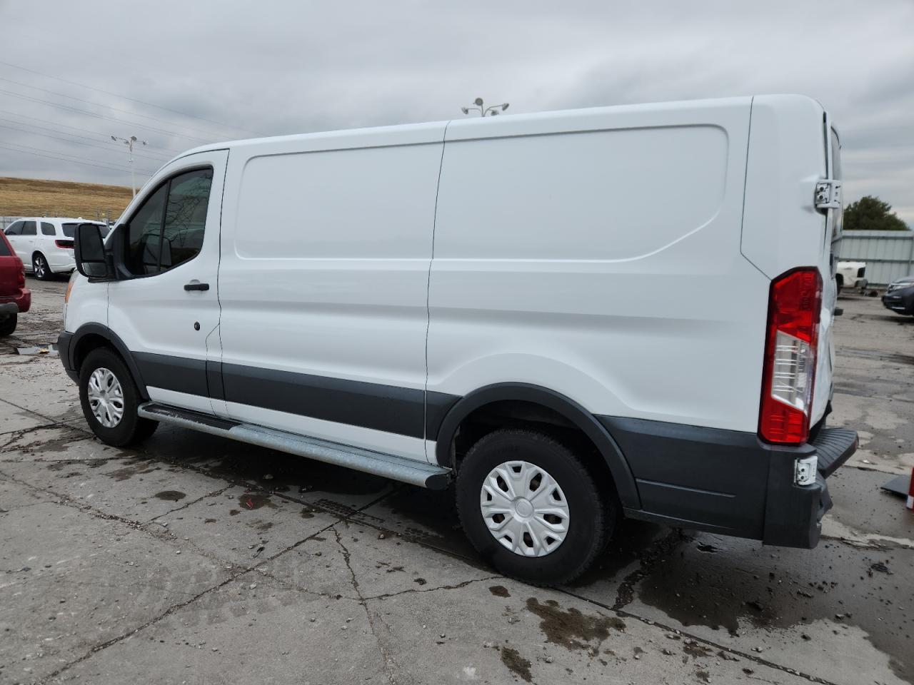 2016 Ford Transit Cargo Van T- - Фото 2