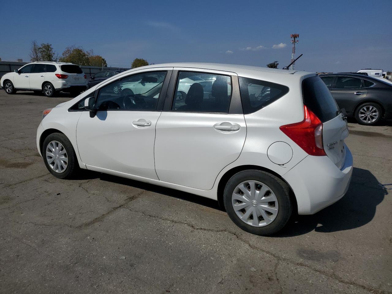 2014 Nissan Versa Note S - Фото 2