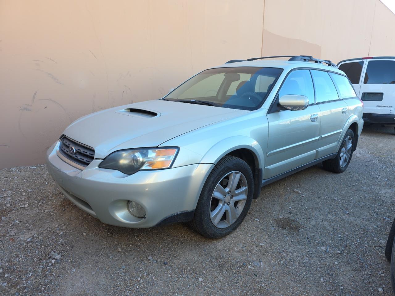 2005 Subaru Legacy Outback 2.5 Xt - Фото 2
