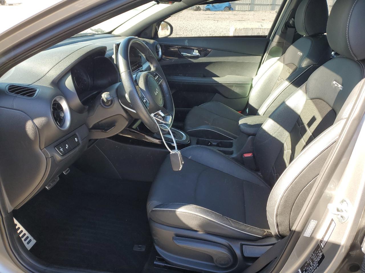 2023 Kia Forte Gt Line - Image 7