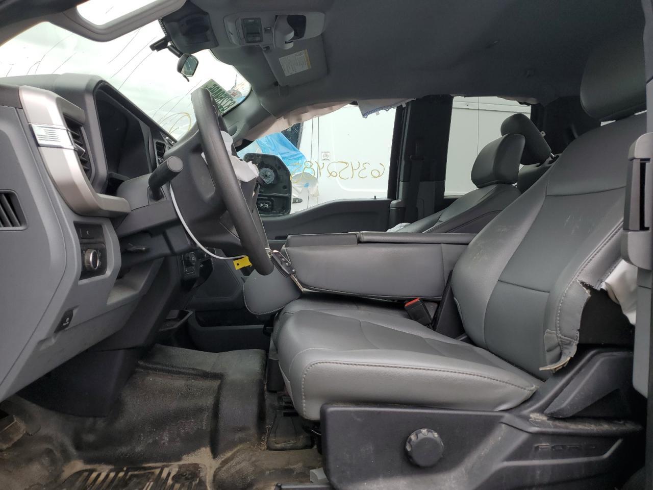 2024 Ford F350 Super Duty - Image 7