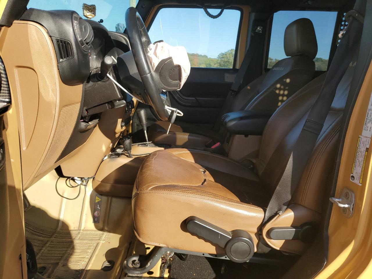 2013 Jeep Wrangler Unlimited Sahara - Фото 7