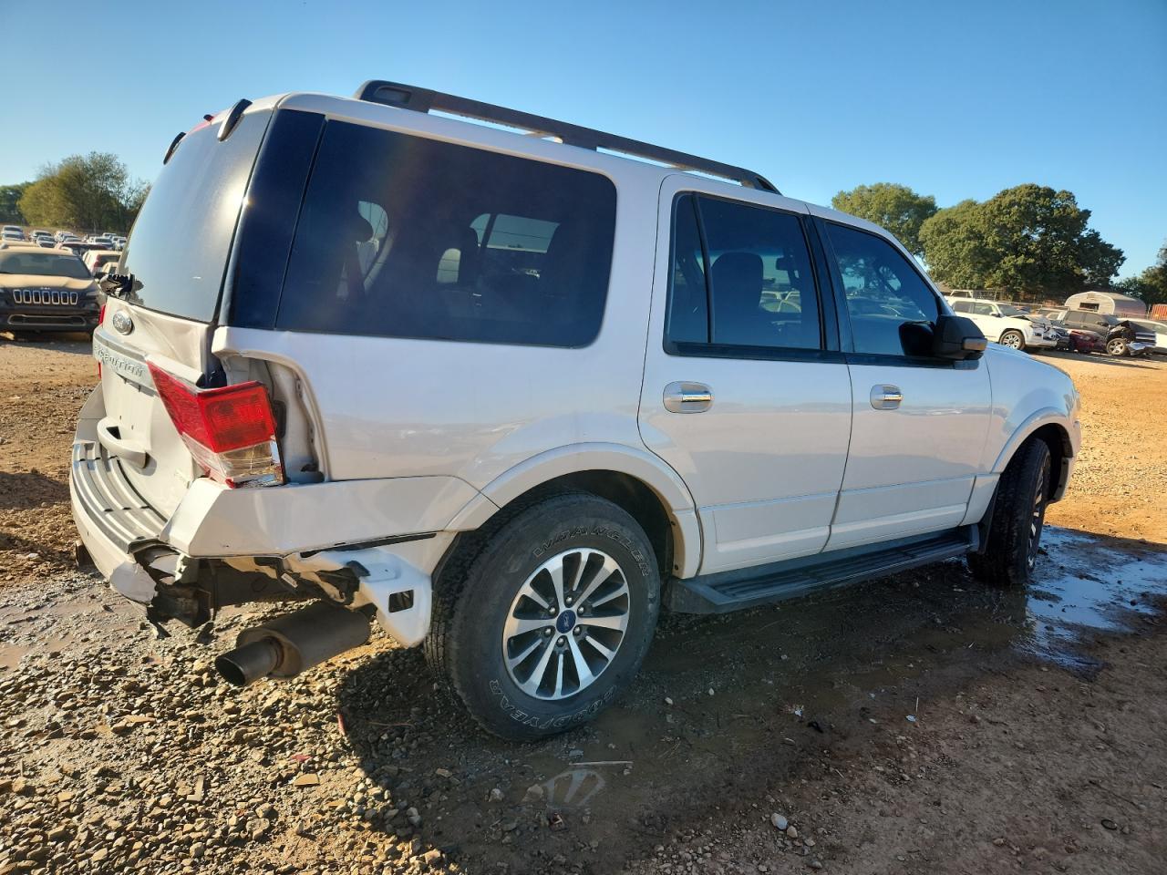 2015 Ford Expedition Xlt - Фото 3