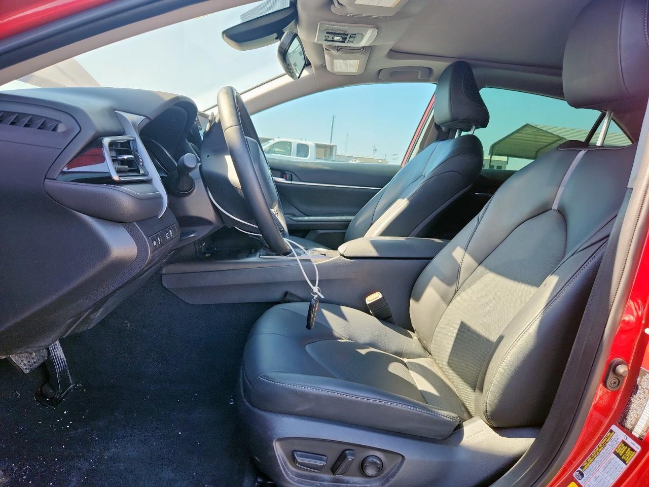 2022 Toyota Camry Xse - Фото 7