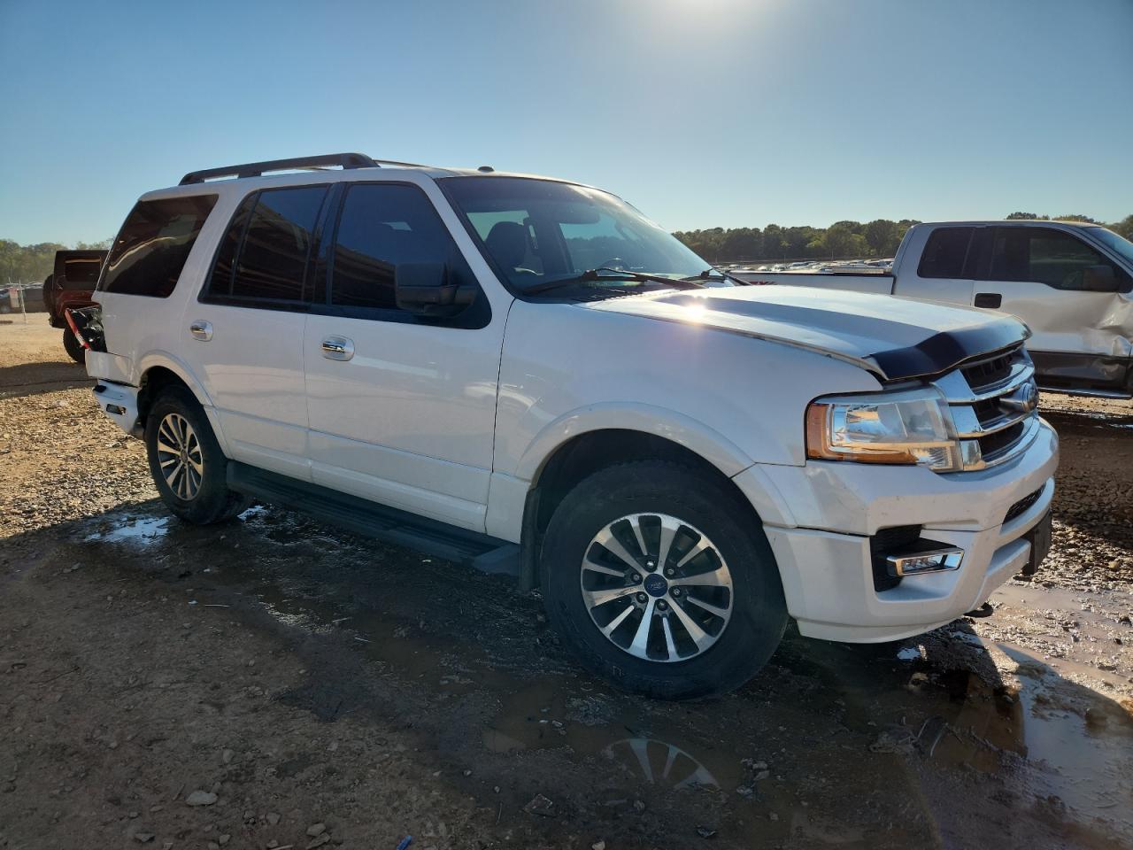 2015 Ford Expedition Xlt - Фото 4