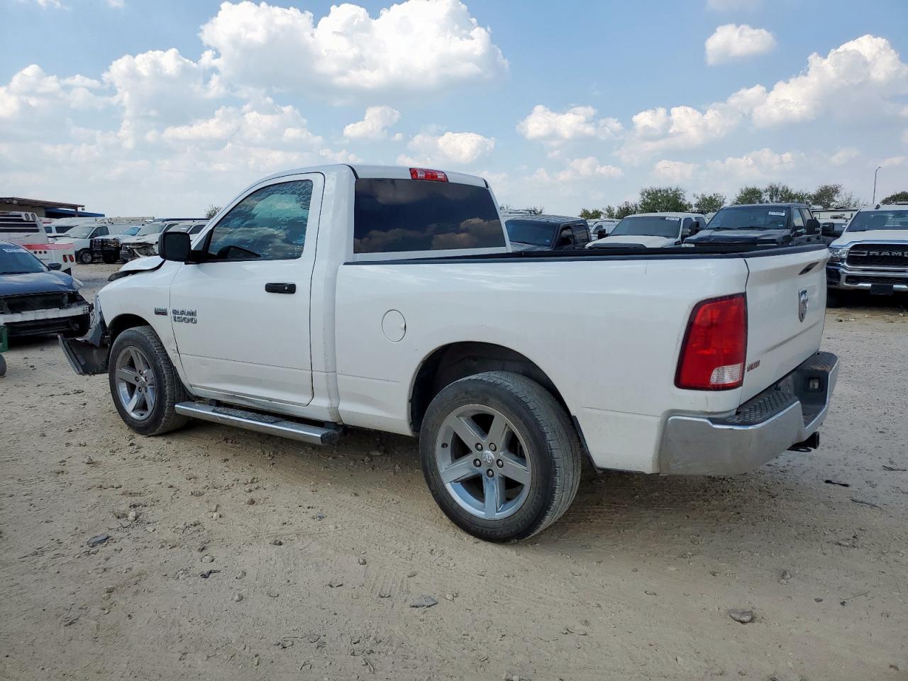 2018 Ram 1500 St - Фото 2