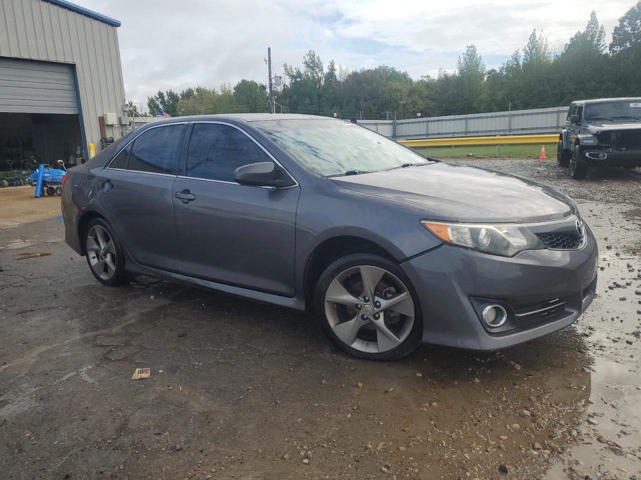 2014 Toyota Camry Se V6 - Фото 4