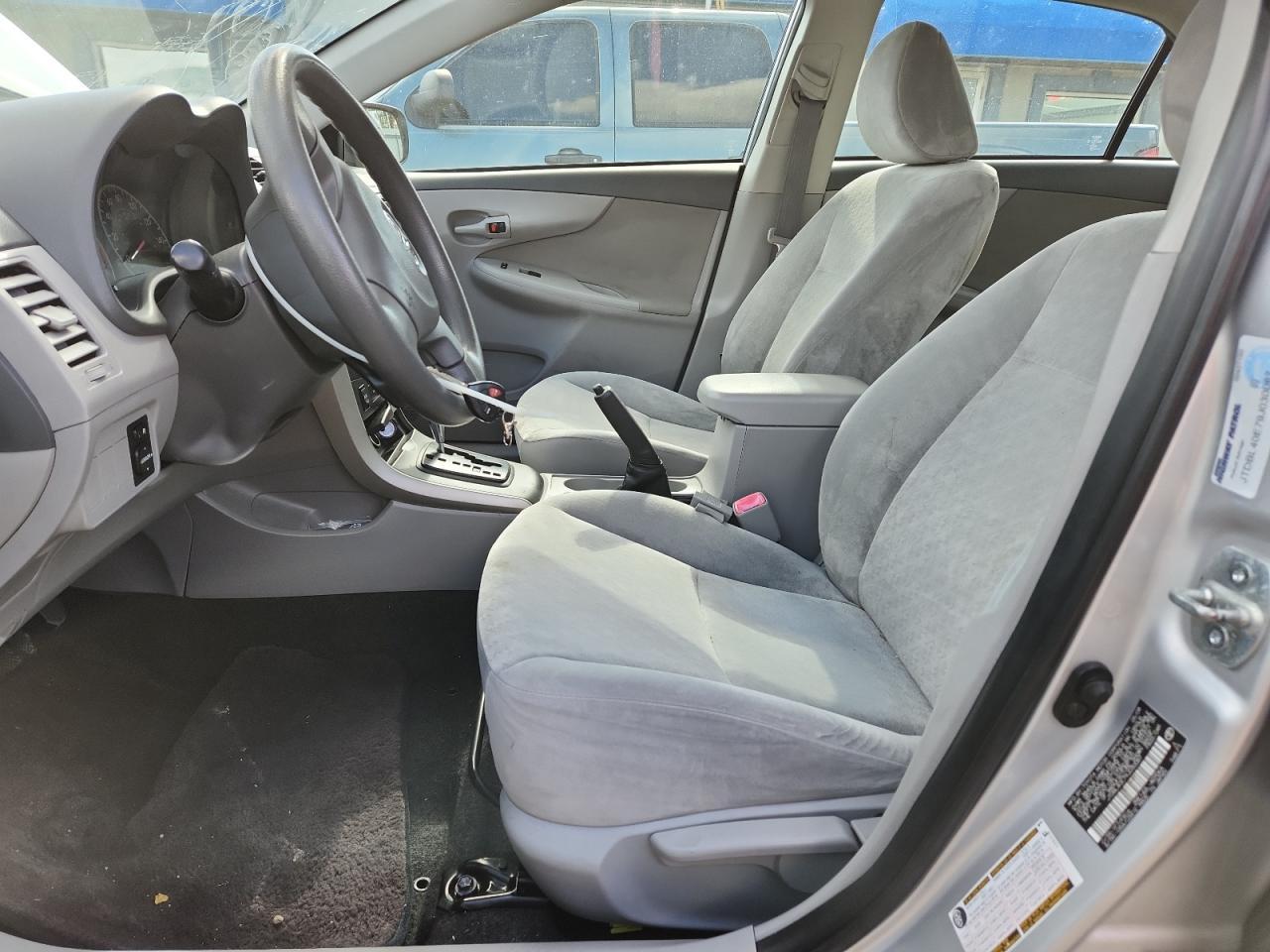 2009 Toyota Corolla Base - Фото 7