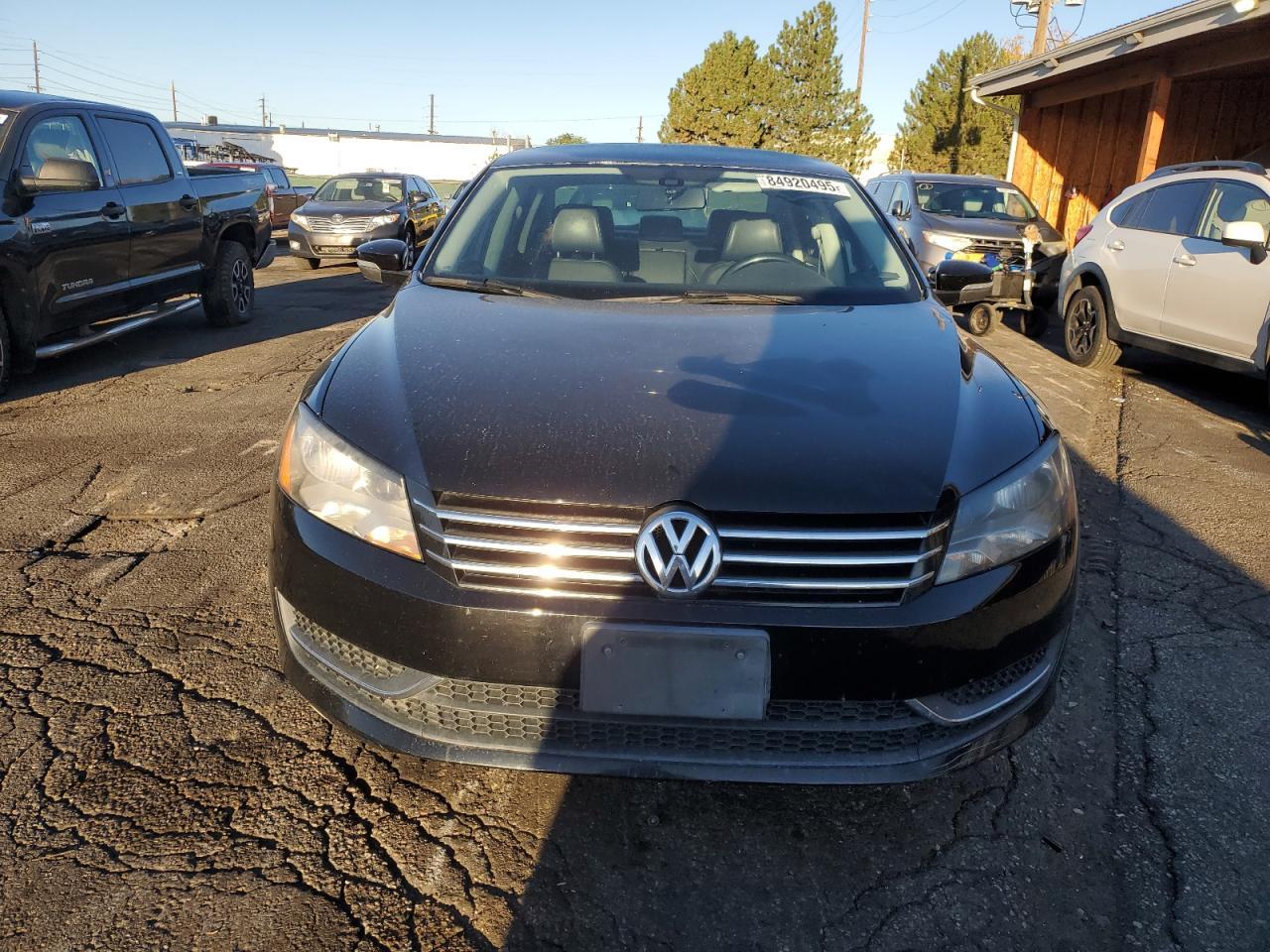 2014 Volkswagen Passat S - Фото 5