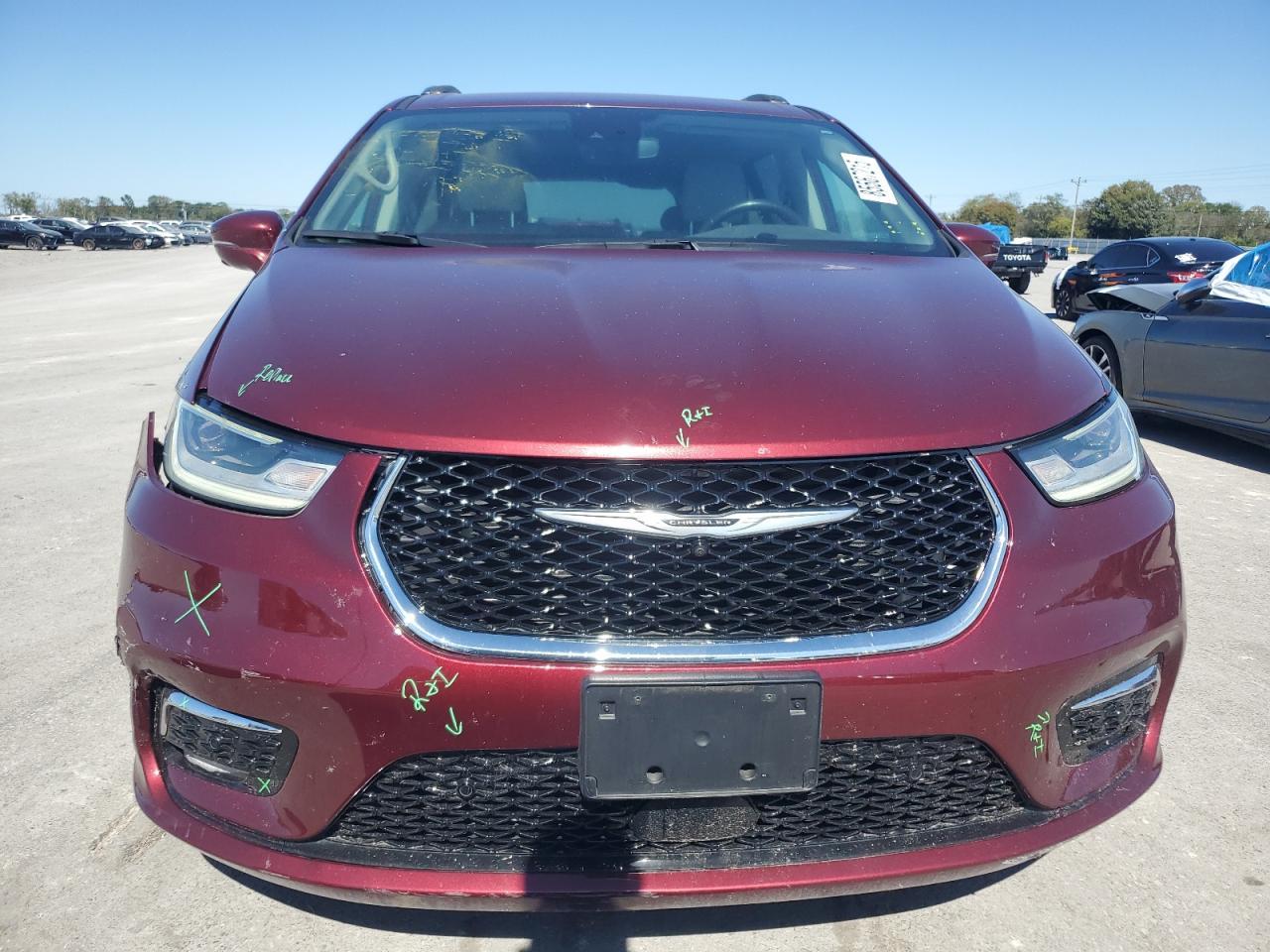 2021 Chrysler Pacifica Touring L - Фото 5