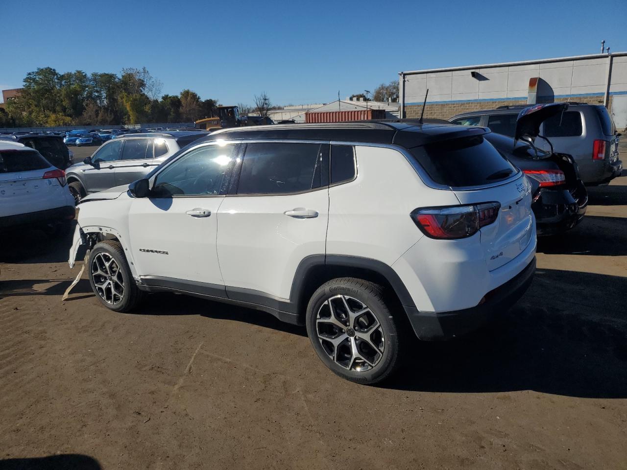 2025 Jeep Compass Limited - Фото 2