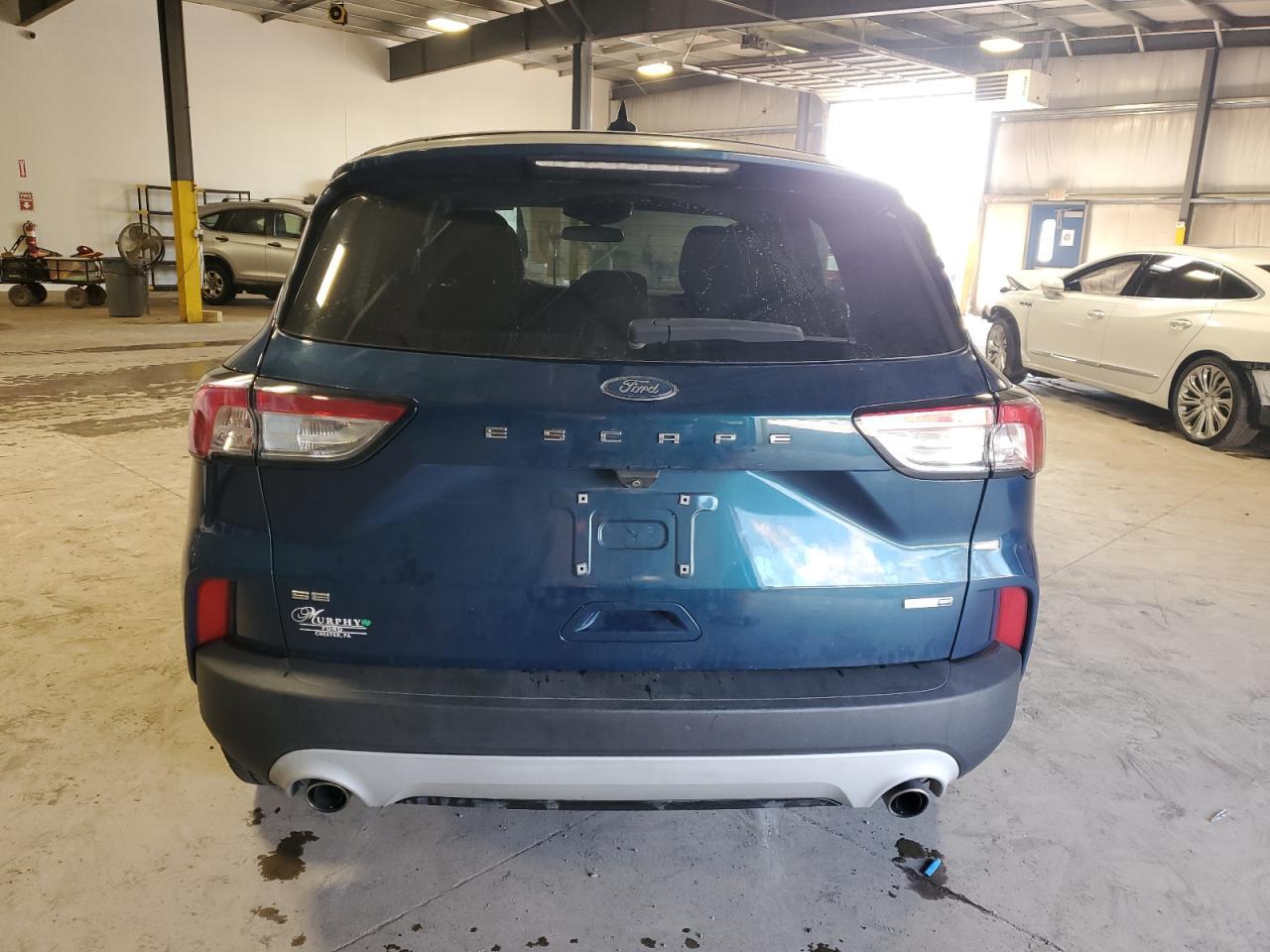 2020 Ford Escape Se - Image 6