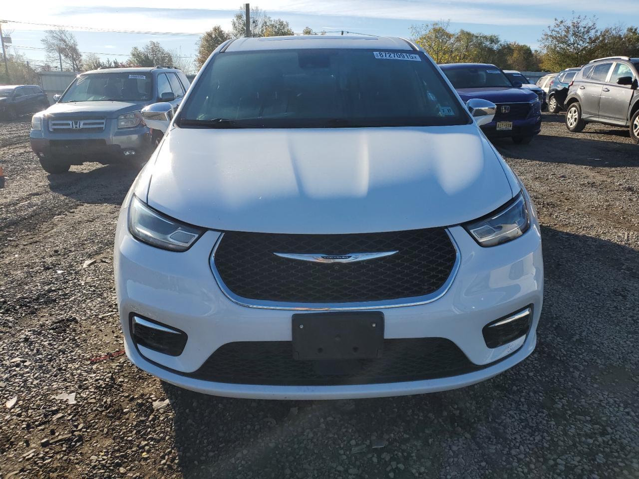 2022 Chrysler Pacifica Hybrid Limited - Фото 5