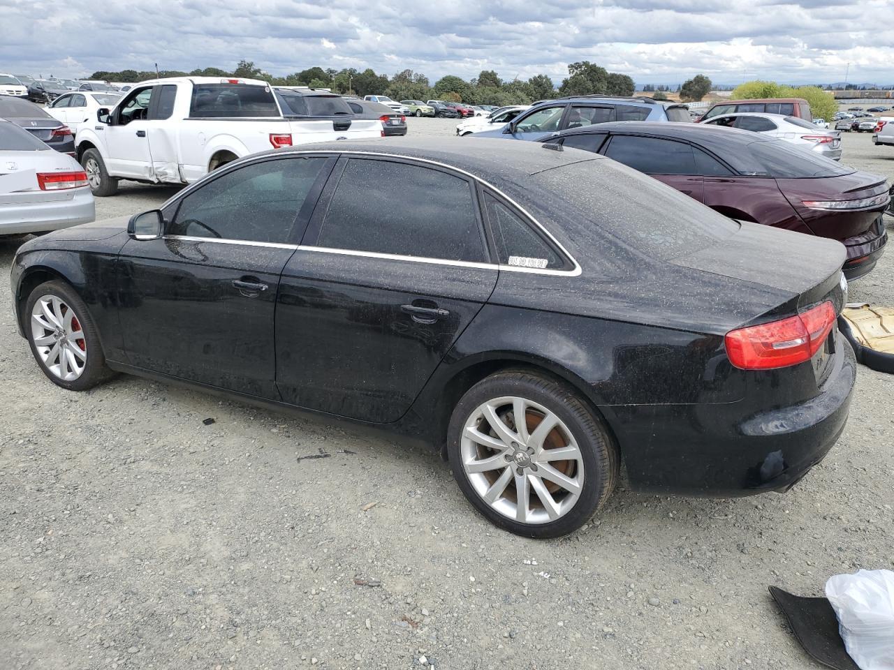 2013 Audi A4 Premium - Фото 2