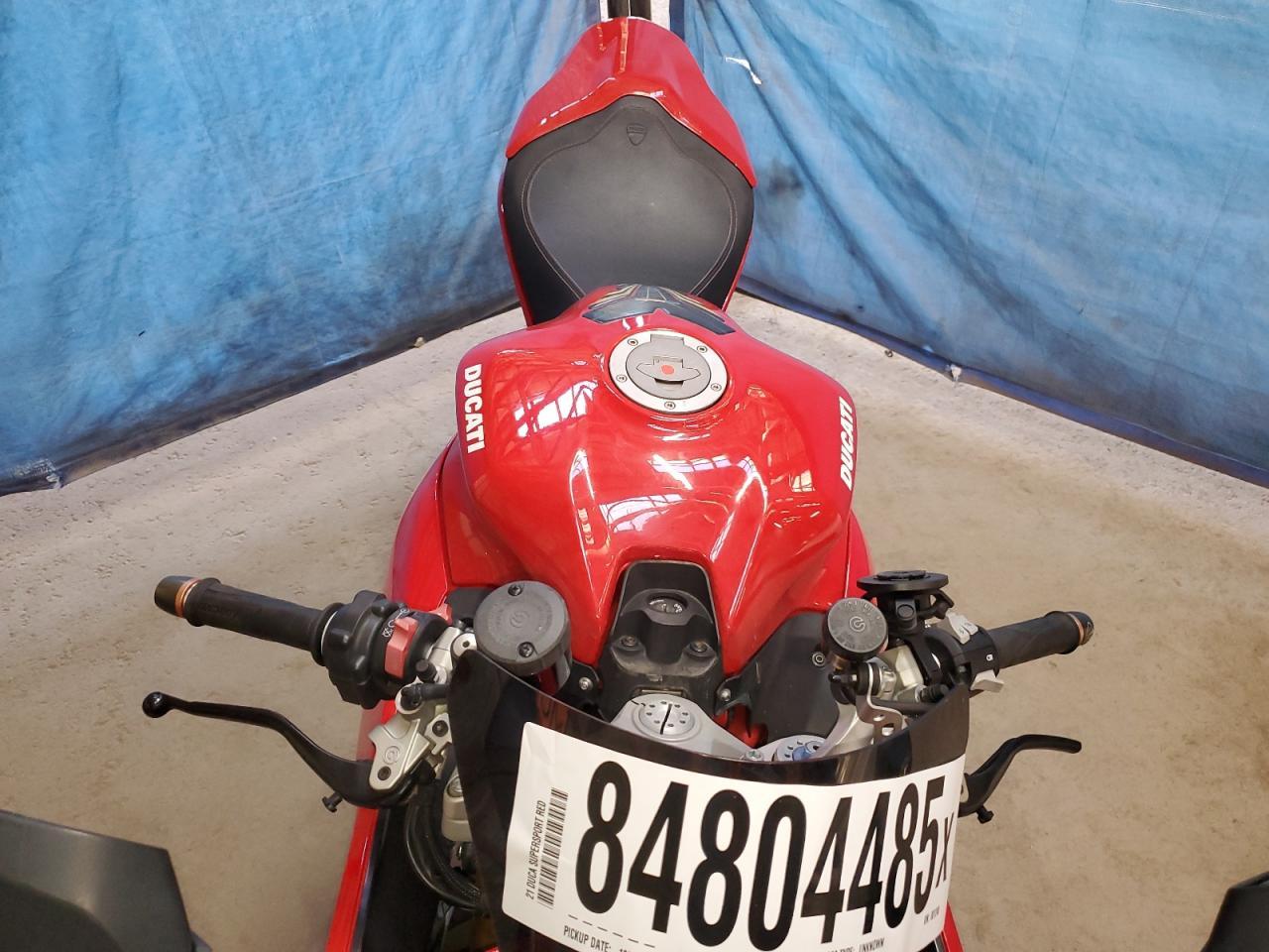 2021 Ducati Supersport - Фото 5