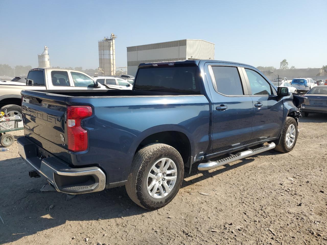 2020 Chevrolet Silverado K1500 Lt - Фото 3