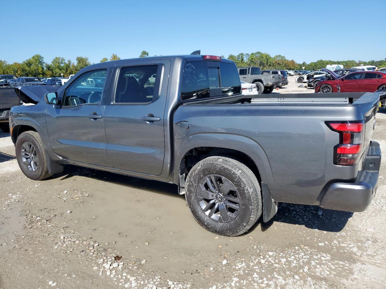 2025 Nissan Frontier S - Фото 2