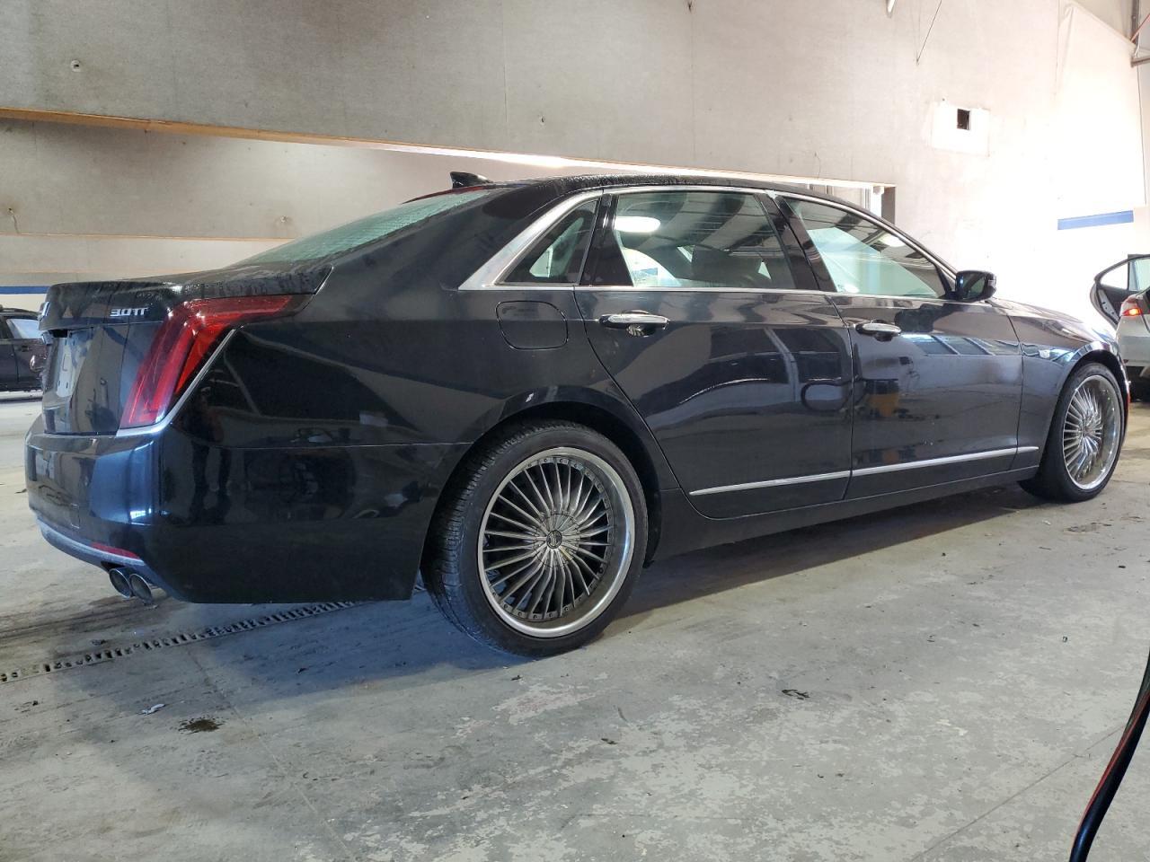 2018 Cadillac Ct6 Luxury - Image 3