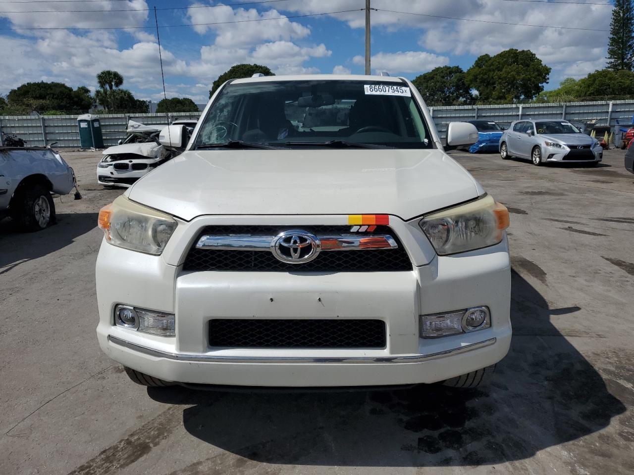 2011 Toyota 4Runner Sr5 - Фото 5