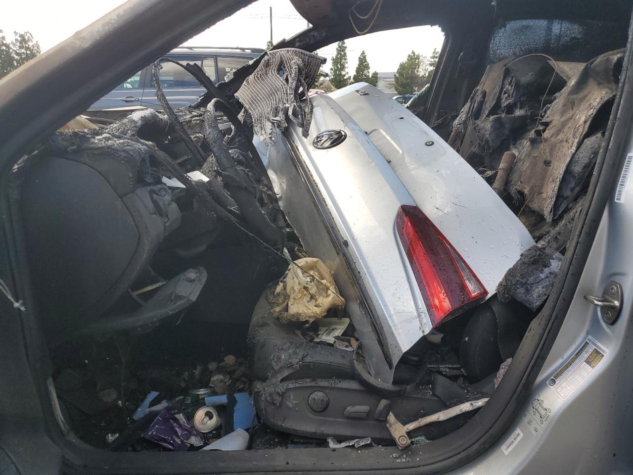 2021 Volkswagen Passat R-Line - Image 7