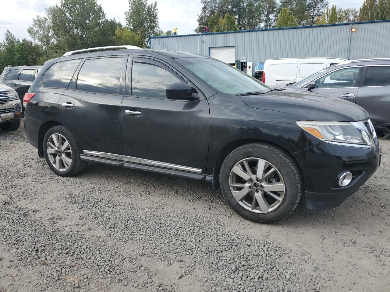 2014 Nissan Pathfinder S - Фото 4