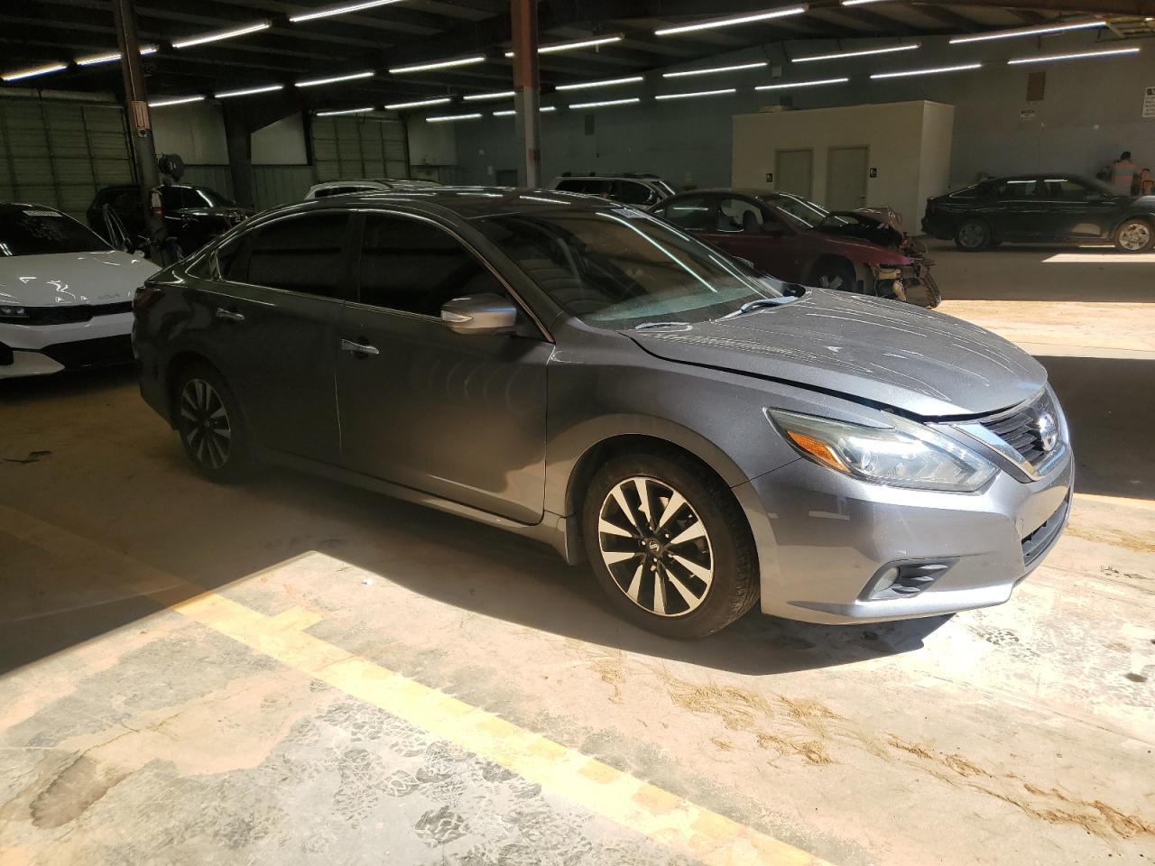 2018 Nissan Altima 2.5 - Фото 4