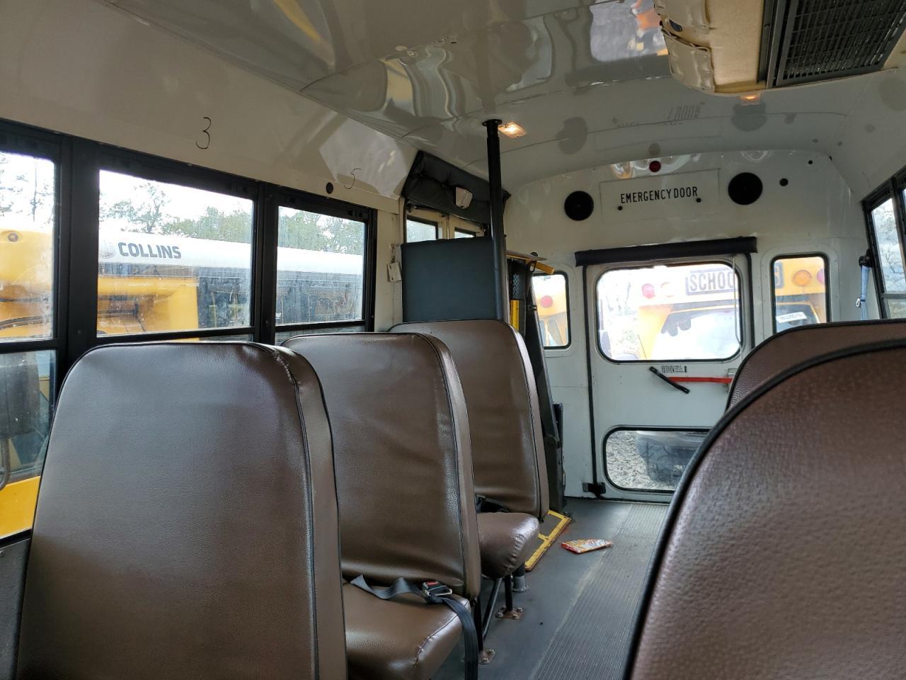 2006 Thomas Minotour E350 - School Bus - Фото 6