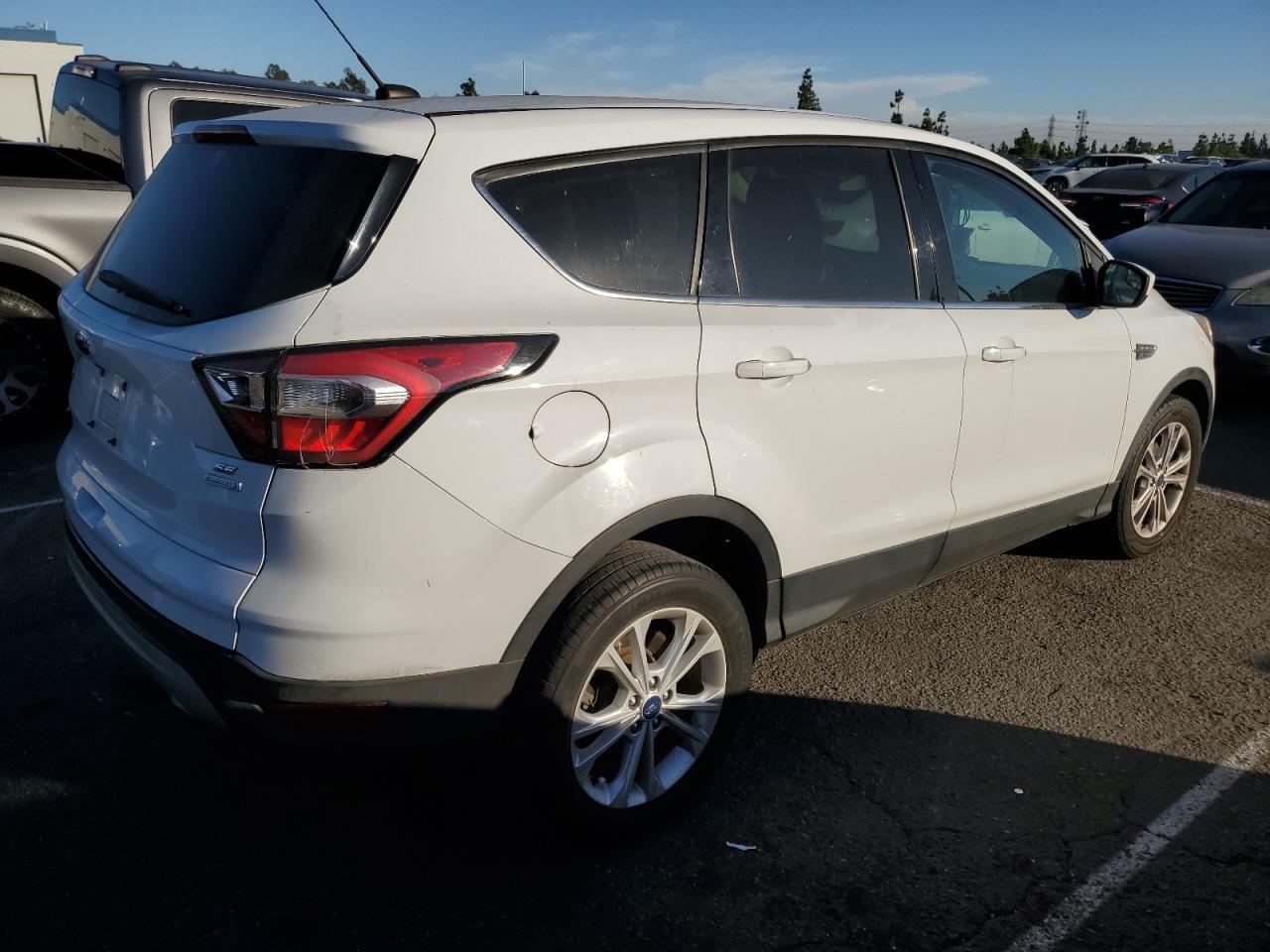 2017 Ford Escape Se - Image 3