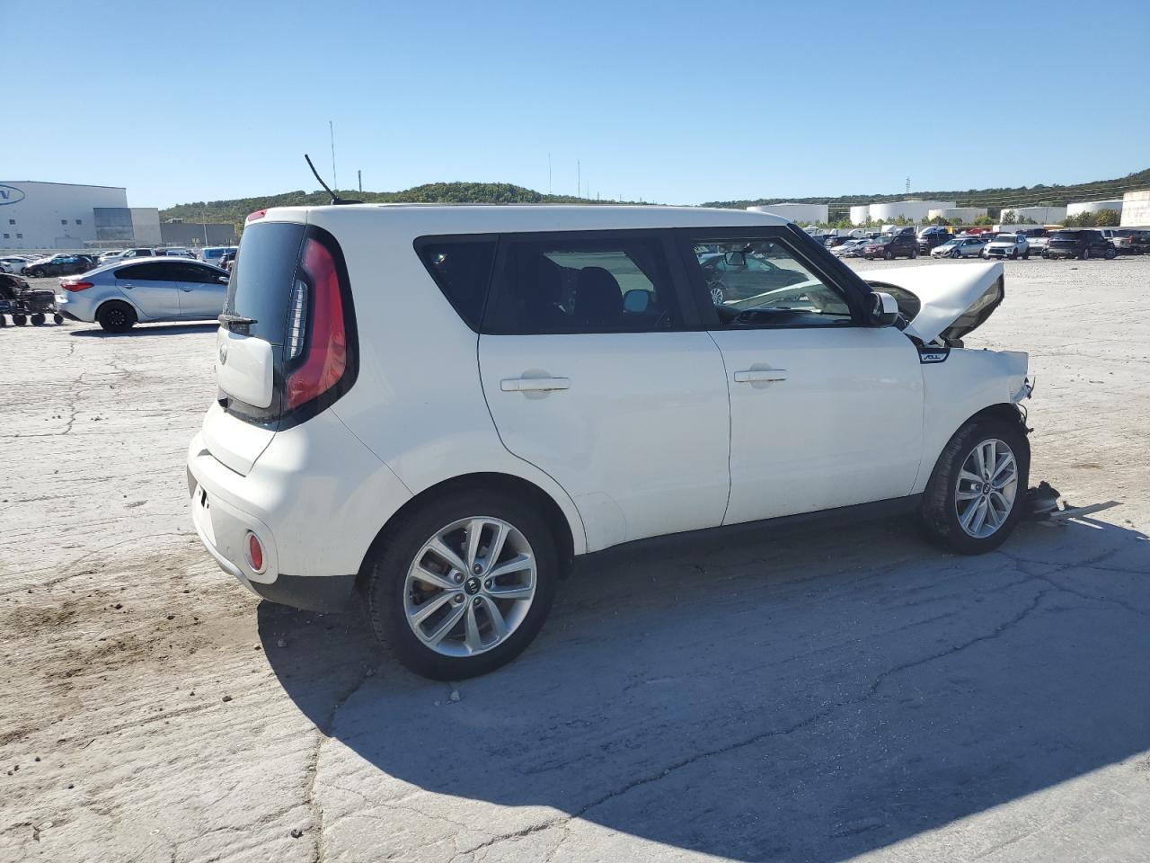 2018 Kia Soul + - Фото 3