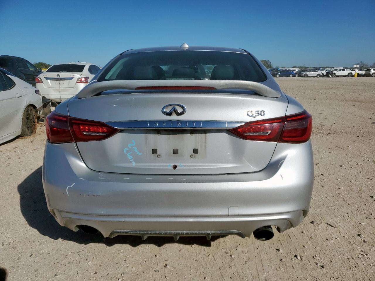 2018 Infiniti Q50 Luxe - Image 6