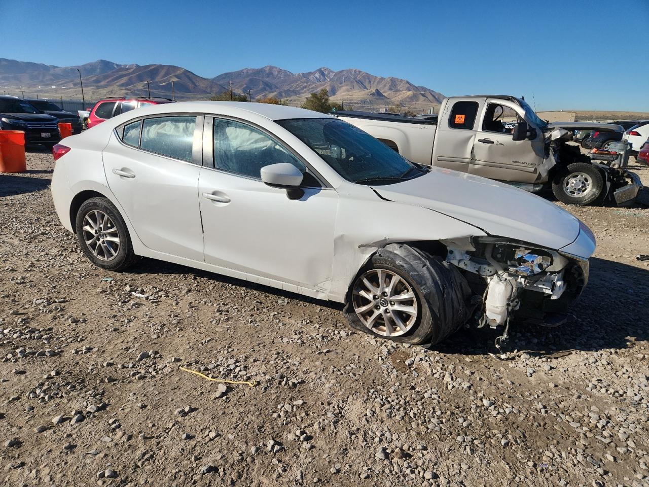 2016 Mazda 3 Sport - Image 4