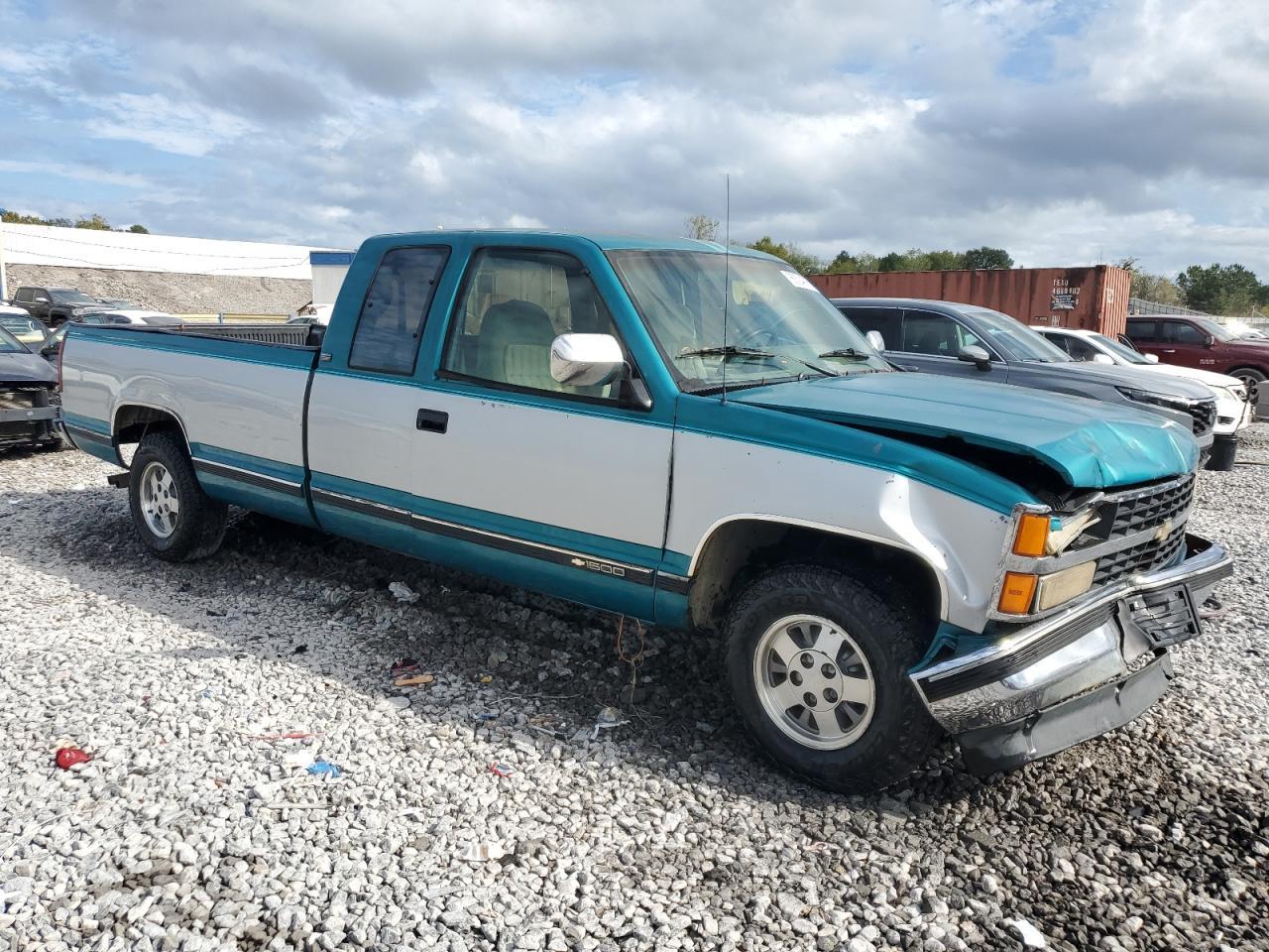 1993 Chevrolet Gmt-400 C1500 - Image 4