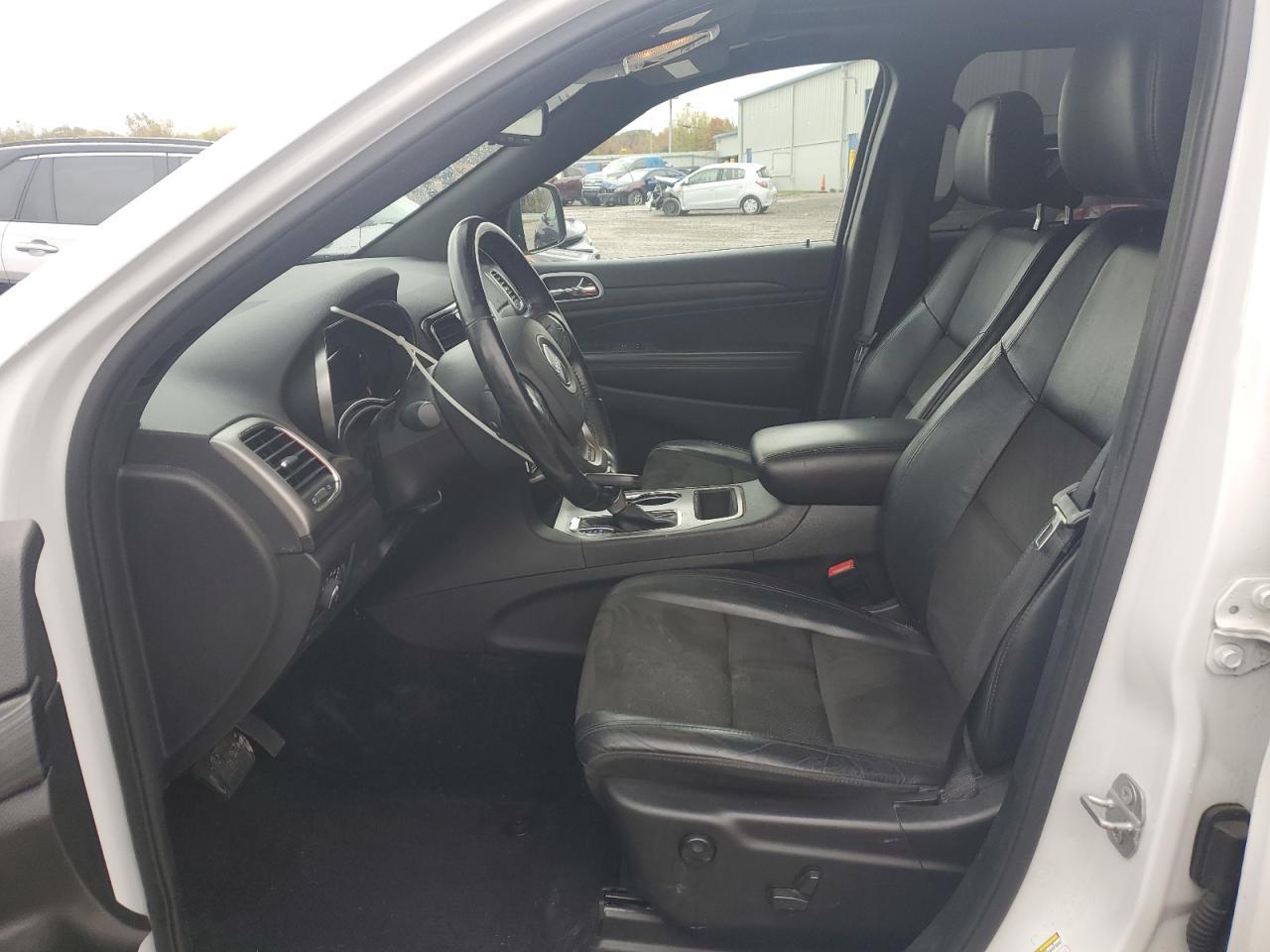 2021 Jeep Grand Cherokee Laredo - Image 7