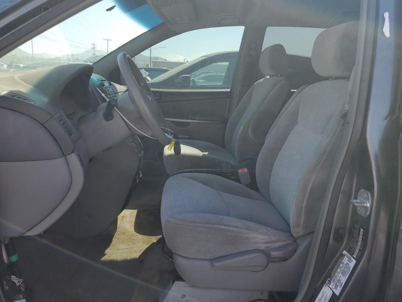 2006 Toyota Sienna Ce - Фото 7