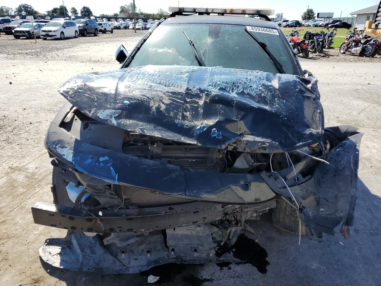 2019 Dodge Charger Police - Image 5