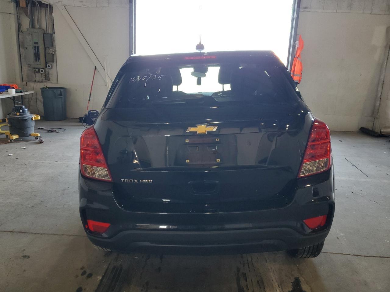 2020 Chevrolet Trax Ls - Image 6