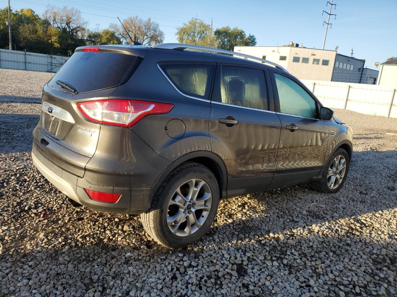 2015 Ford Escape Titanium - Фото 3