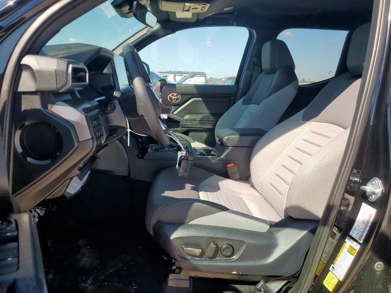 2025 Toyota Tacoma Double Cab - Фото 7