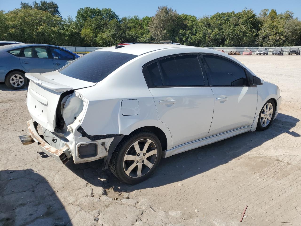 2012 Nissan Sentra - Фото 3