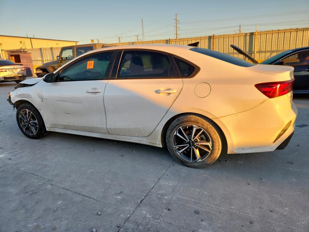 2023 Kia Forte Lx - Image 2