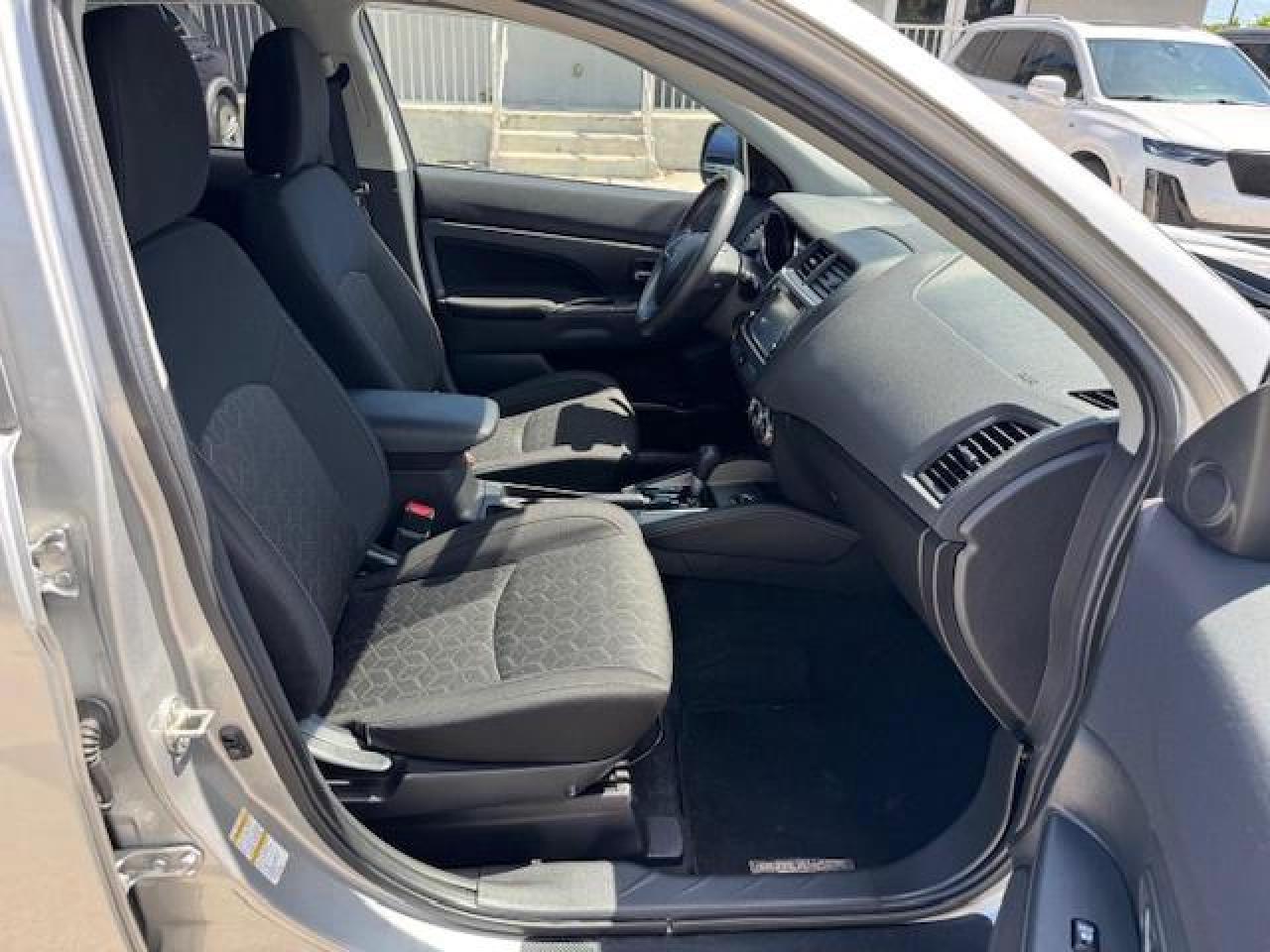 2020 Mitsubishi Outlander Sport Es - Image 7