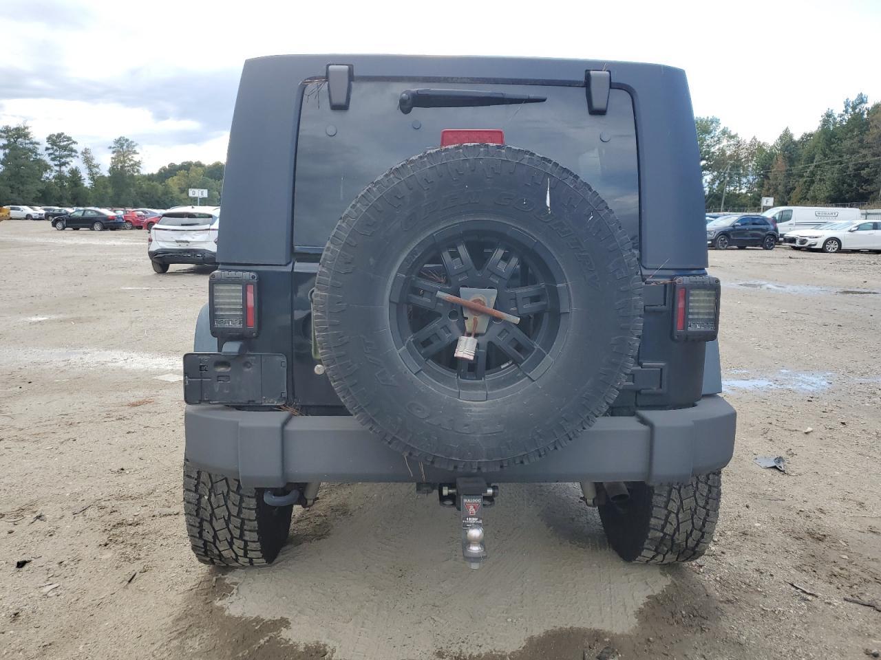2010 Jeep Wrangler Unlimited Sport - Фото 6